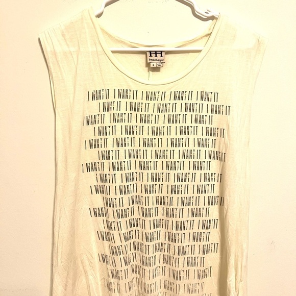 2/$30 Haute Hippie White Cream “I Want It” Graphic Sleeveless High-Low Tunic Top - Picture 5 of 11